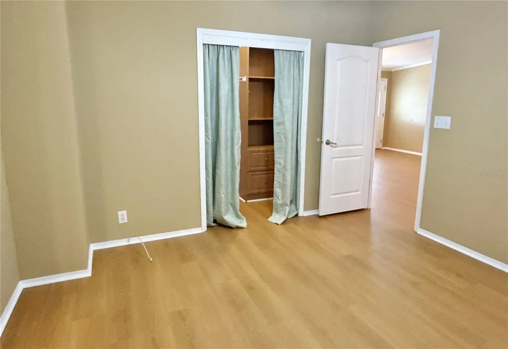 6817 Mount Pleasant Road NE St Petersburg FL 33702