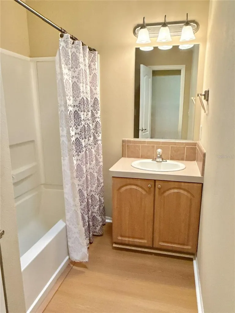 6817 Mount Pleasant Road NE St Petersburg FL 33702