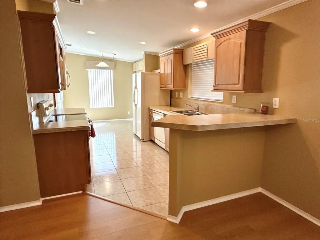 6817 Mount Pleasant Road NE St Petersburg FL 33702