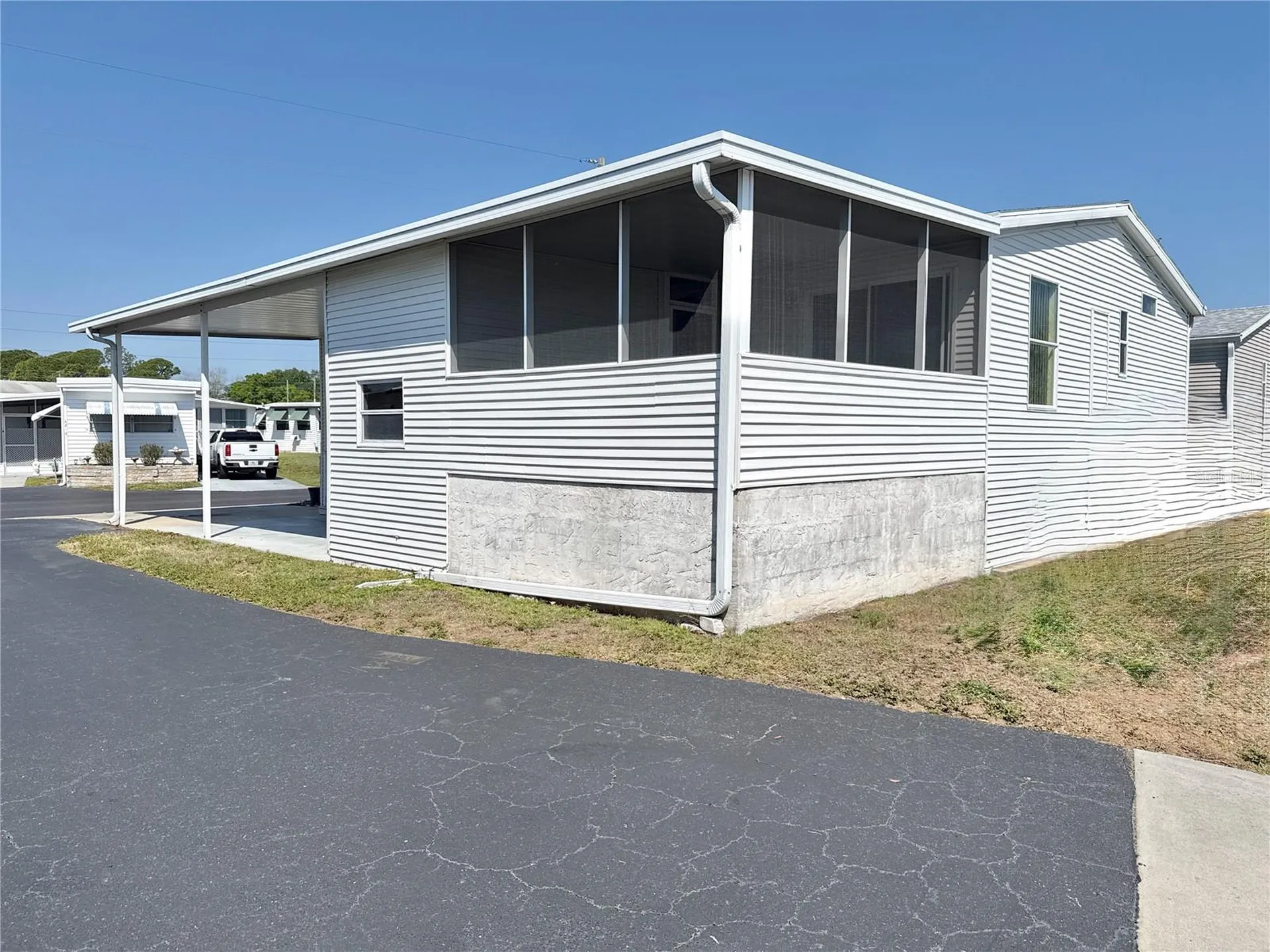 6817 Mount Pleasant Road NE St Petersburg FL 33702