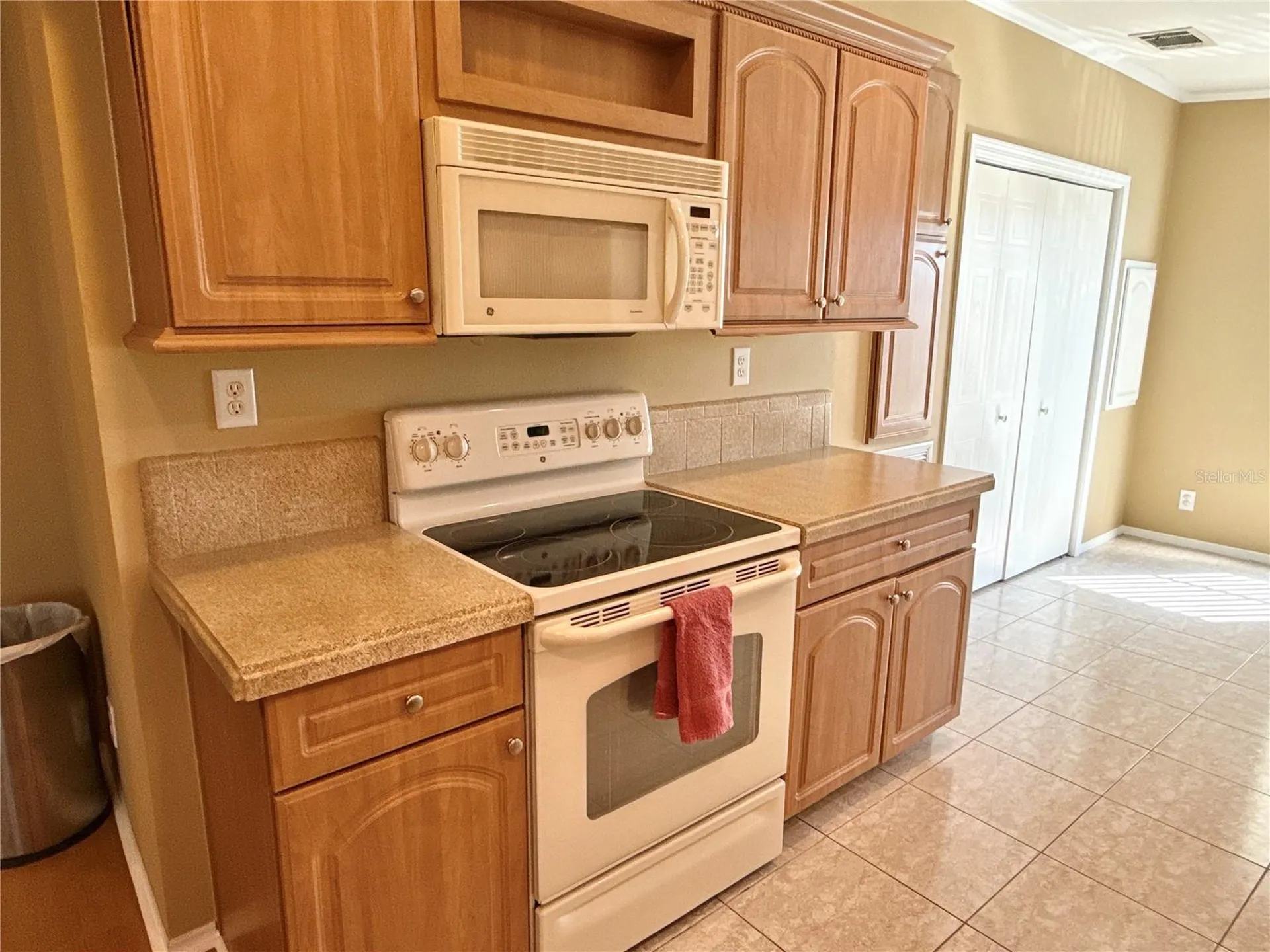 6817 Mount Pleasant Road NE St Petersburg FL 33702