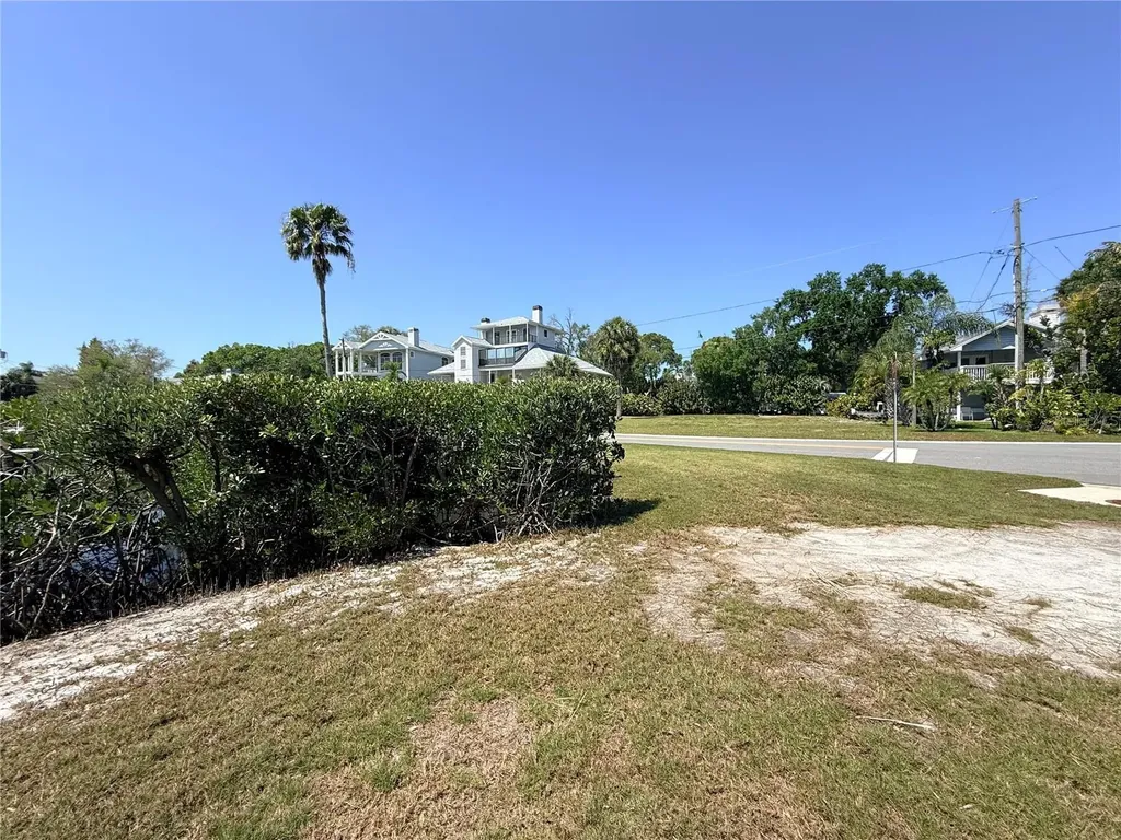231 Lagoon Drive Palm Harbor FL 34683