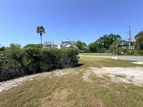 231 Lagoon Drive Palm Harbor FL 34683