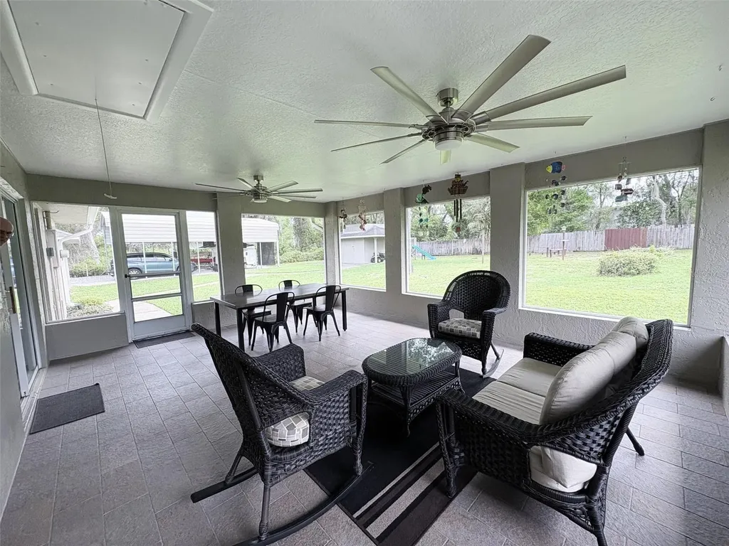 313 N Hill Avenue Deland FL 32724