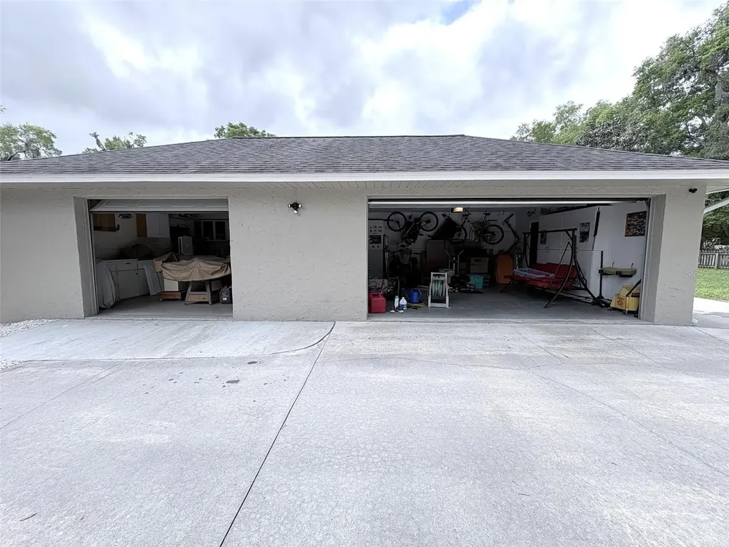 313 N Hill Avenue Deland FL 32724