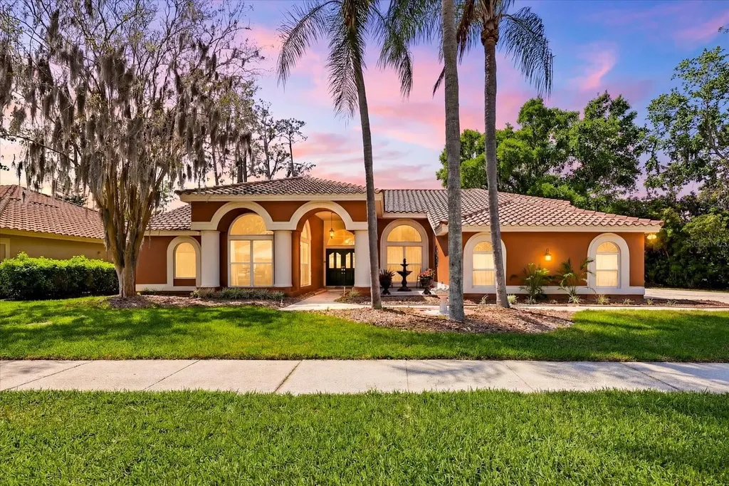 1384 Forestedge Boulevard Oldsmar FL 34677