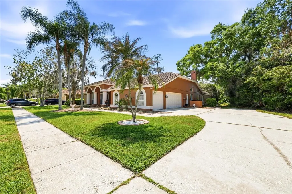 1384 Forestedge Boulevard Oldsmar FL 34677