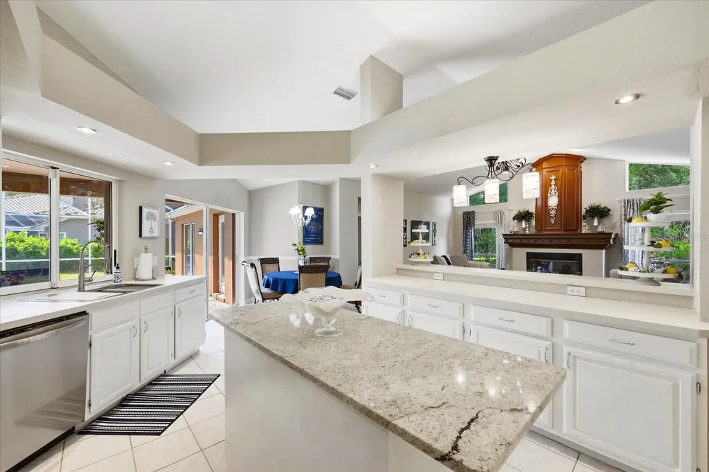 1384 Forestedge Boulevard Oldsmar FL 34677