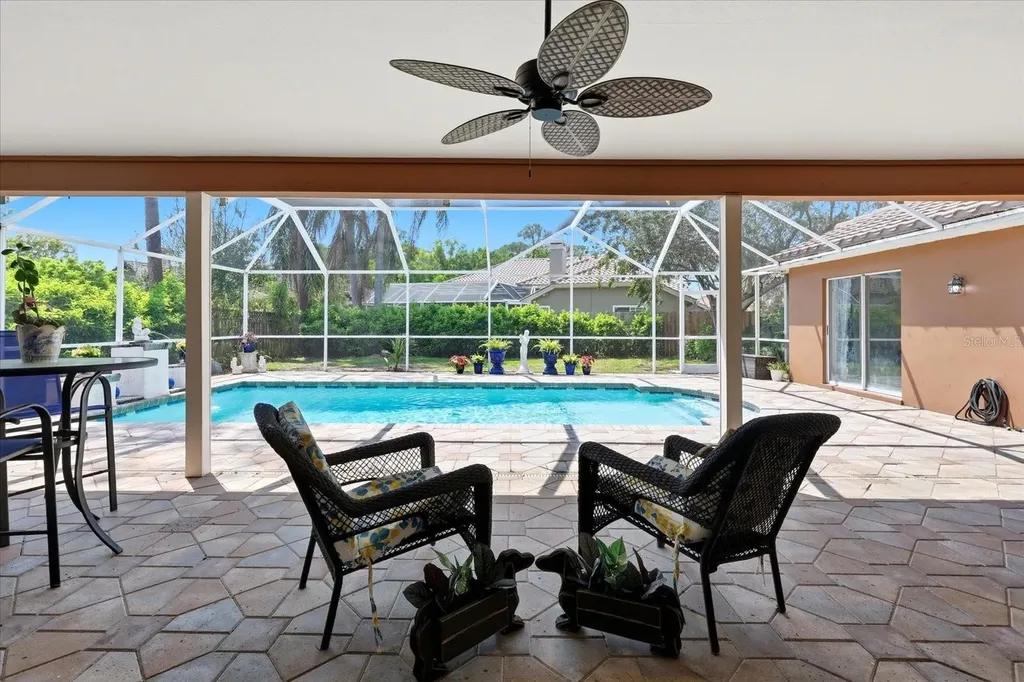 1384 Forestedge Boulevard Oldsmar FL 34677