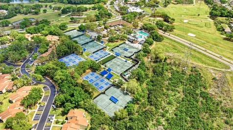 1384 Forestedge Boulevard Oldsmar FL 34677