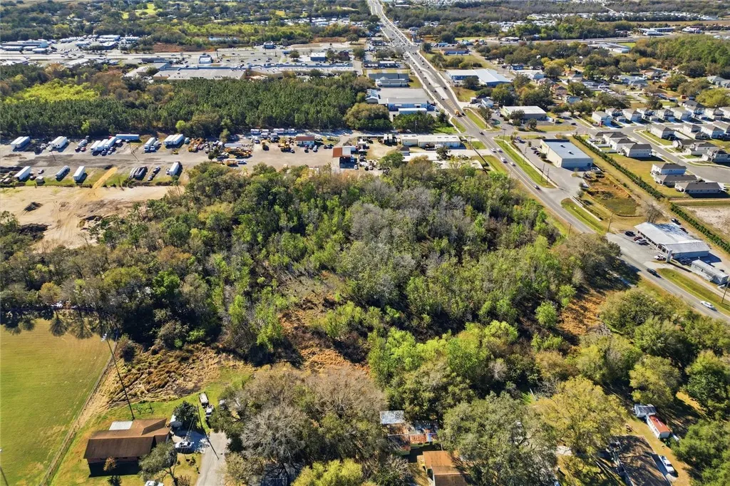 Louise Avenue Dundee FL 33838
