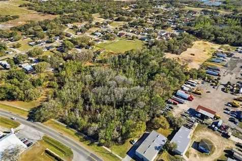 Louise Avenue Dundee FL 33838