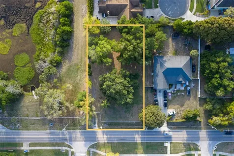 10850 Oakhurst Road Largo FL 33774