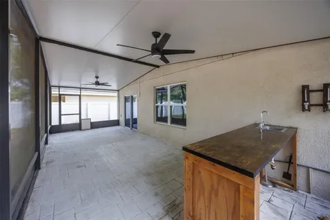 5461 Magdalene Way Zephyrhills FL 33541