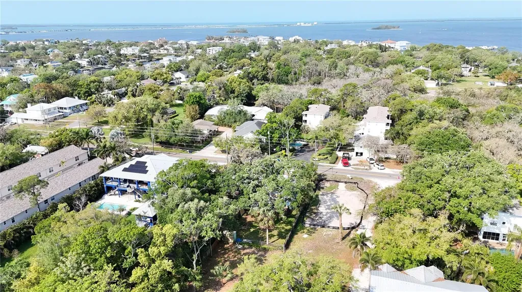 290 Orange Street Palm Harbor FL 34683