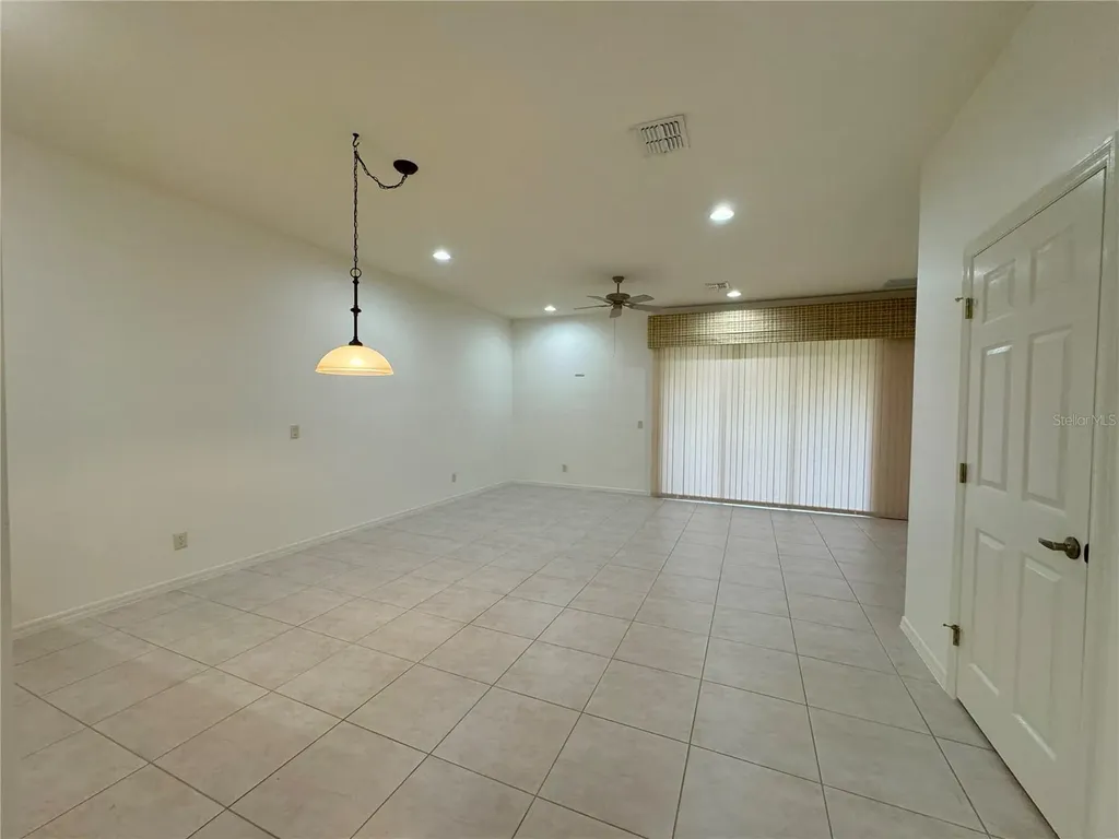 1707 W Spring Meadow Loop Lecanto FL 34461
