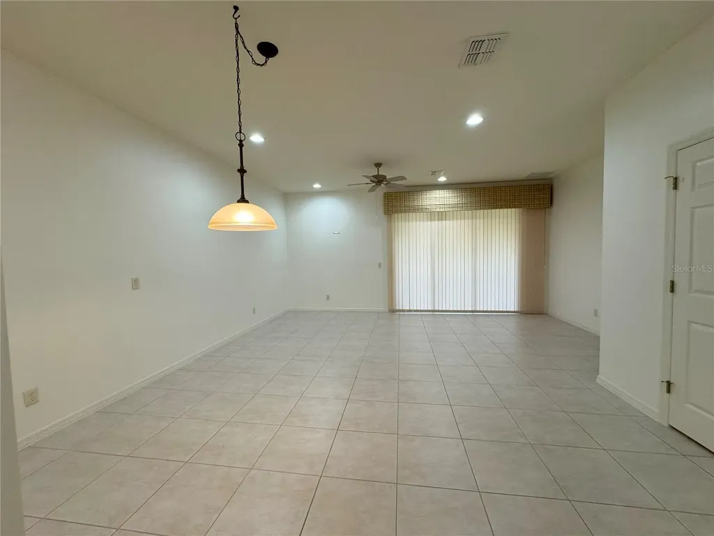1707 W Spring Meadow Loop Lecanto FL 34461