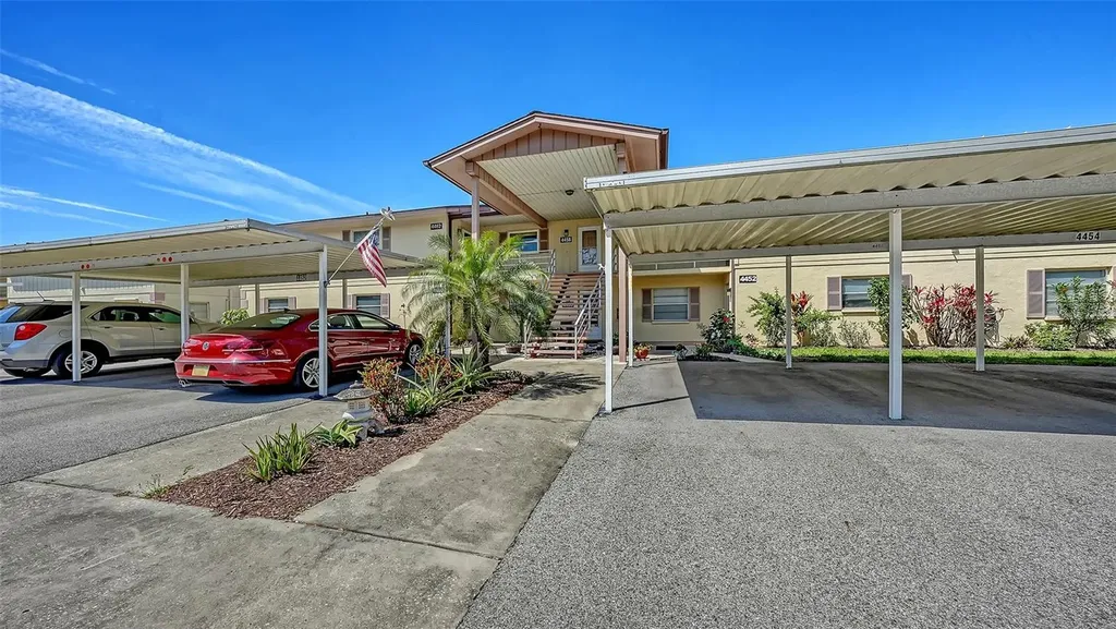 4458 Narraganset Trail Sarasota FL 34233