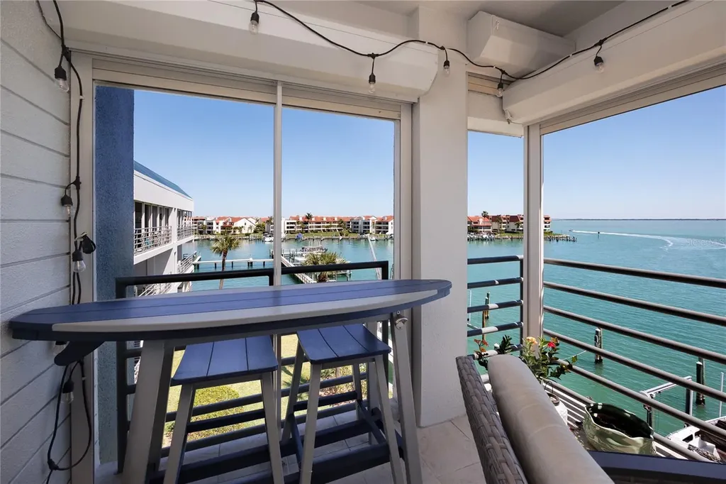 363 Pinellas Bayway S Tierra Verde FL 33715