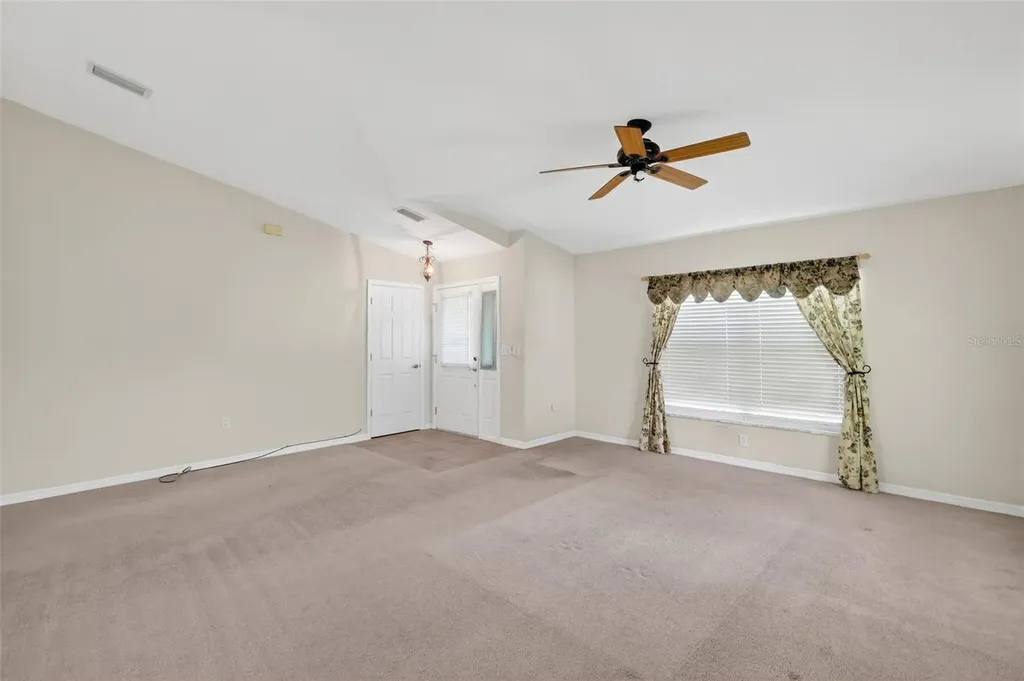 4873 Marsh Harbor Drive Tavares FL 32778