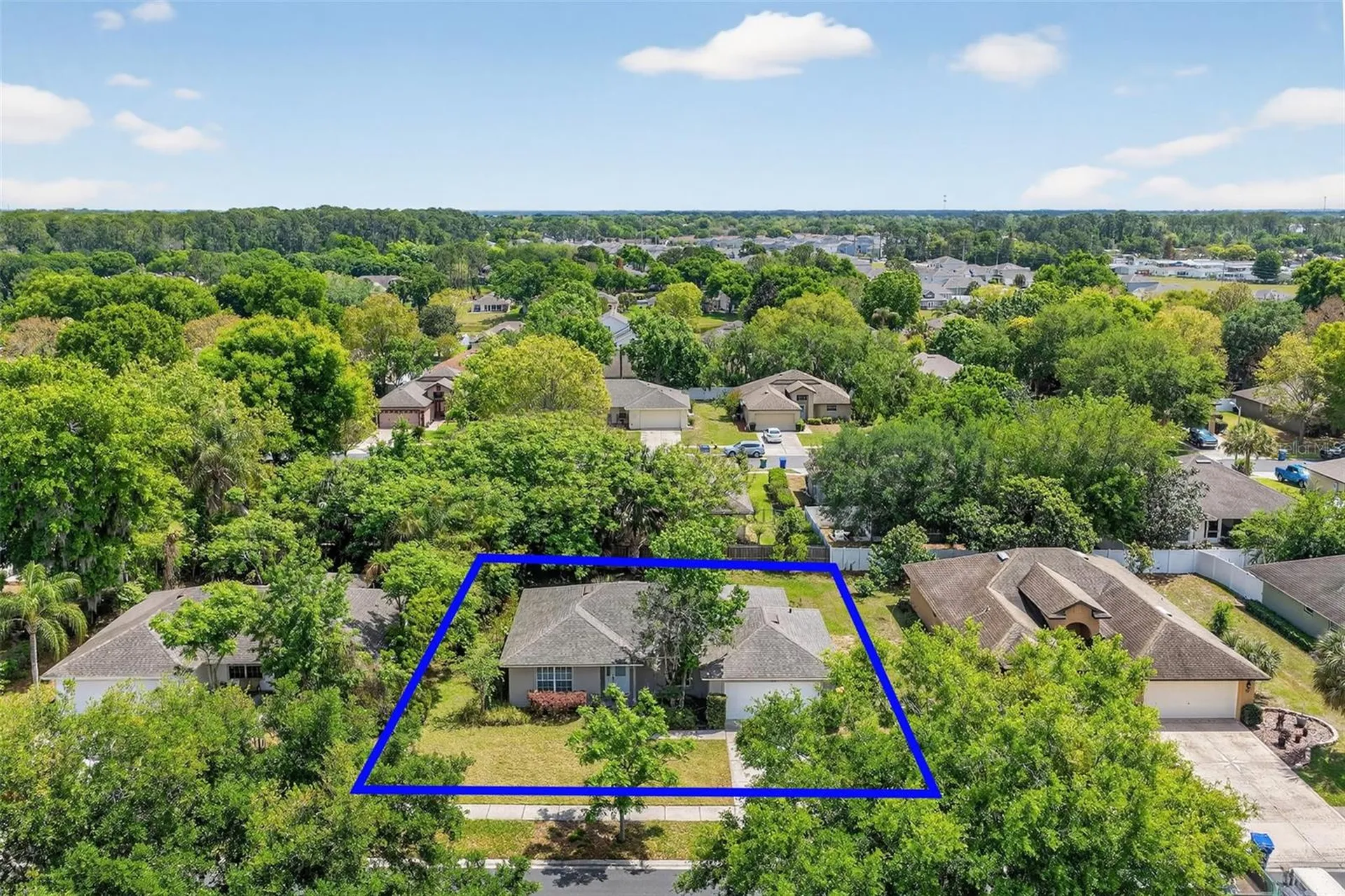 4873 Marsh Harbor Drive Tavares FL 32778