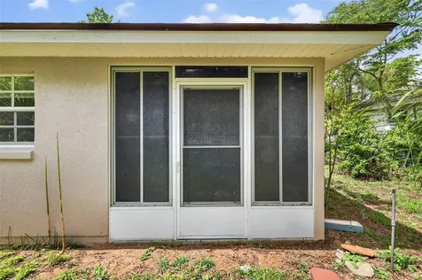 4873 Marsh Harbor Drive Tavares FL 32778