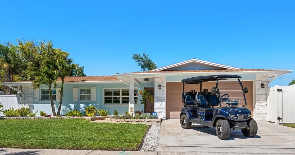 140 Highland Avenue Dunedin FL 34698