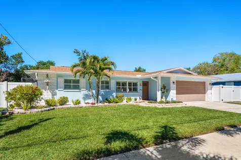 140 Highland Avenue Dunedin FL 34698