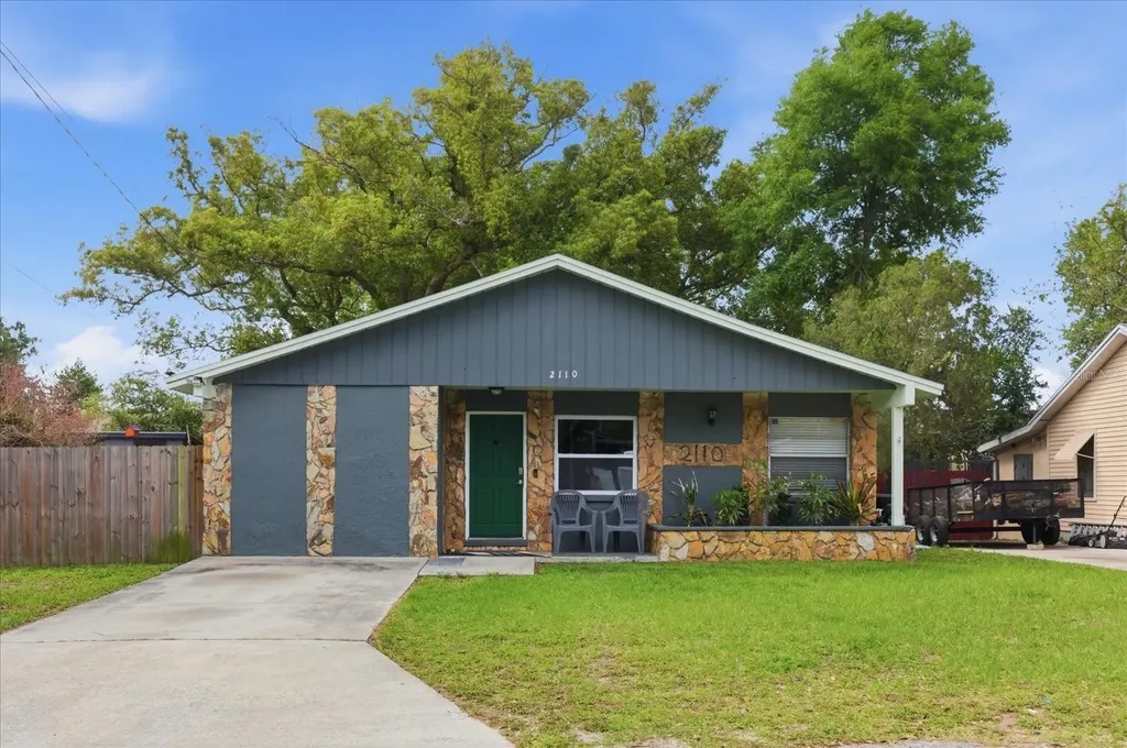 2110 W Okaloosa Avenue Tampa FL 33604