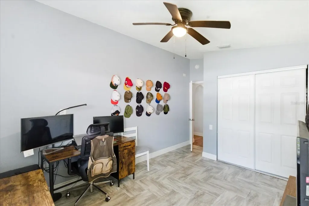 2110 W Okaloosa Avenue Tampa FL 33604