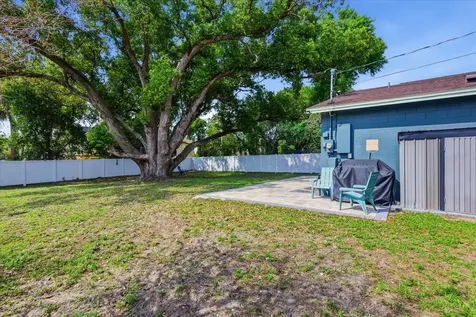2110 W Okaloosa Avenue Tampa FL 33604