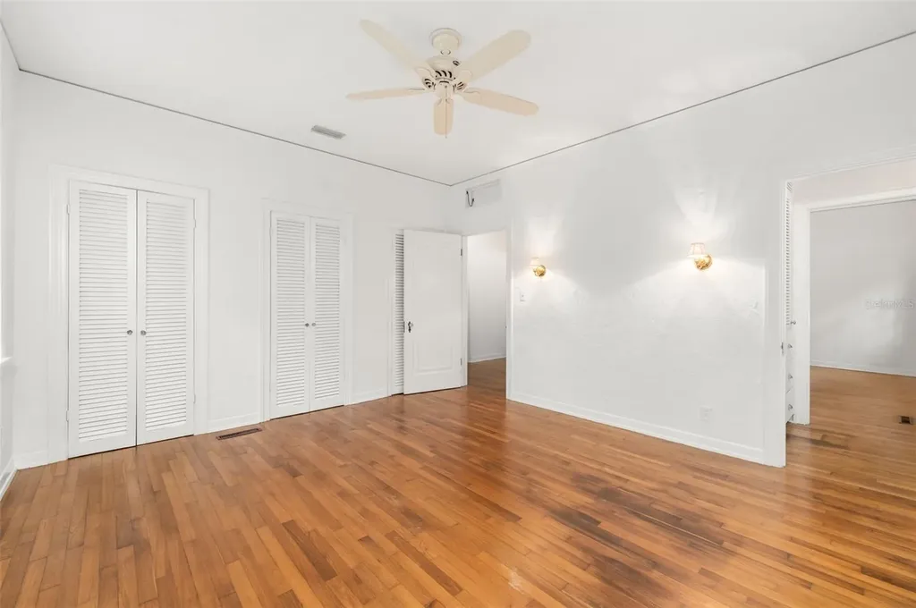 717 NE Boulevard Gainesville FL 32601