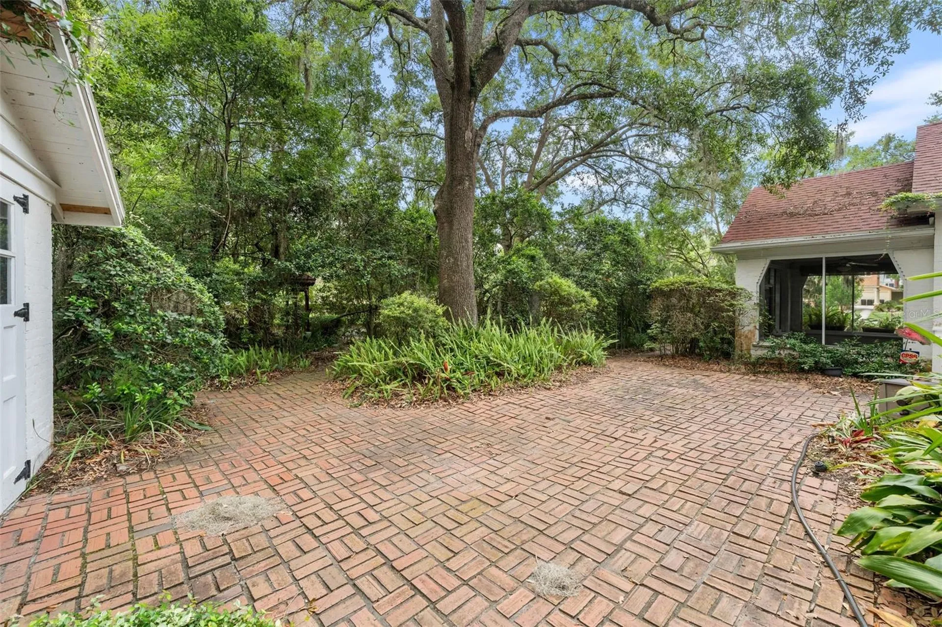 717 NE Boulevard Gainesville FL 32601