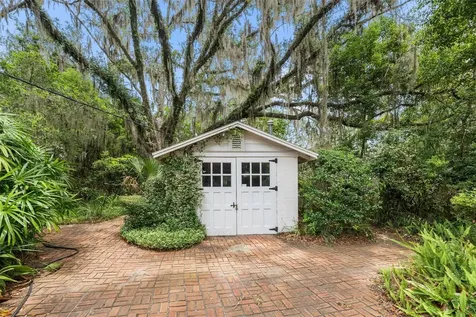 717 NE Boulevard Gainesville FL 32601