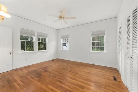 717 NE Boulevard Gainesville FL 32601