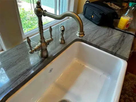 717 NE Boulevard Gainesville FL 32601