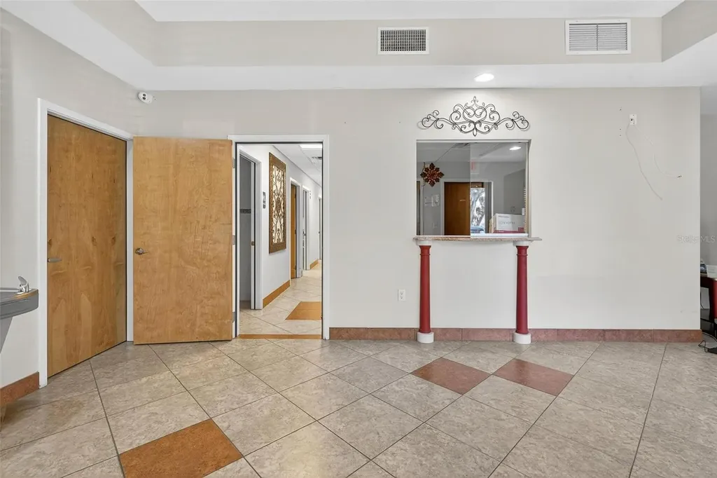 501 E North Boulevard Leesburg FL 34748
