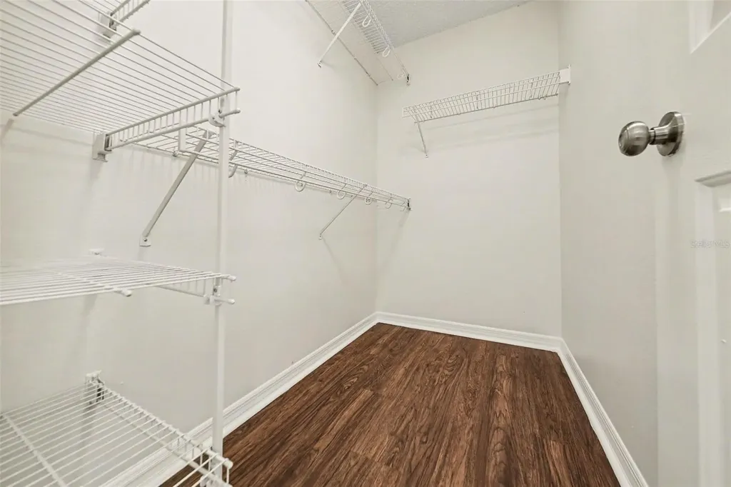 4308 Iveyglen Avenue Orlando FL 32826