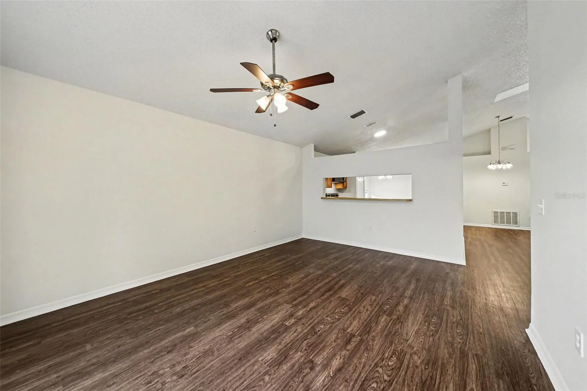4308 Iveyglen Avenue Orlando FL 32826