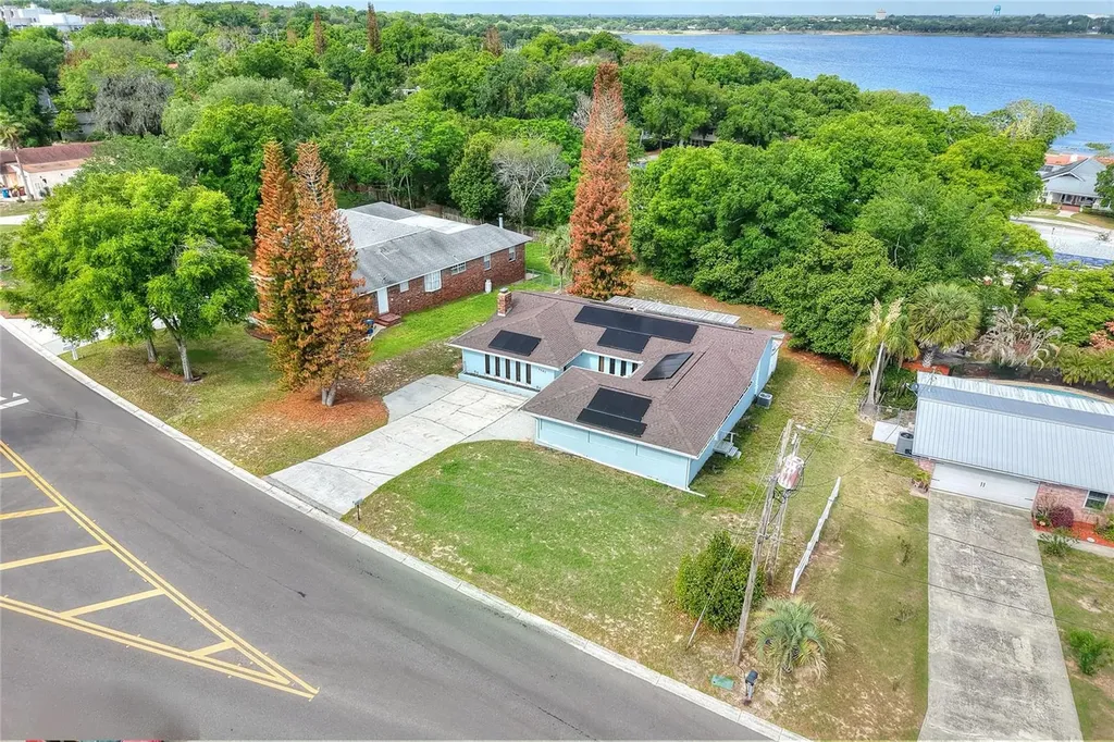 1147 Circle Drive Lake Wales FL 33853
