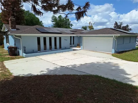 1147 Circle Drive Lake Wales FL 33853