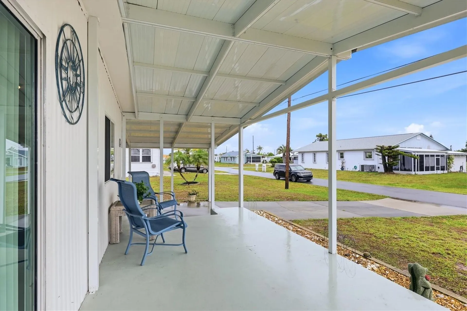 240 Via De Luna Englewood FL 34224