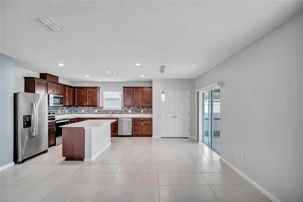 30191 Skylark Drive Wesley Chapel FL 33545