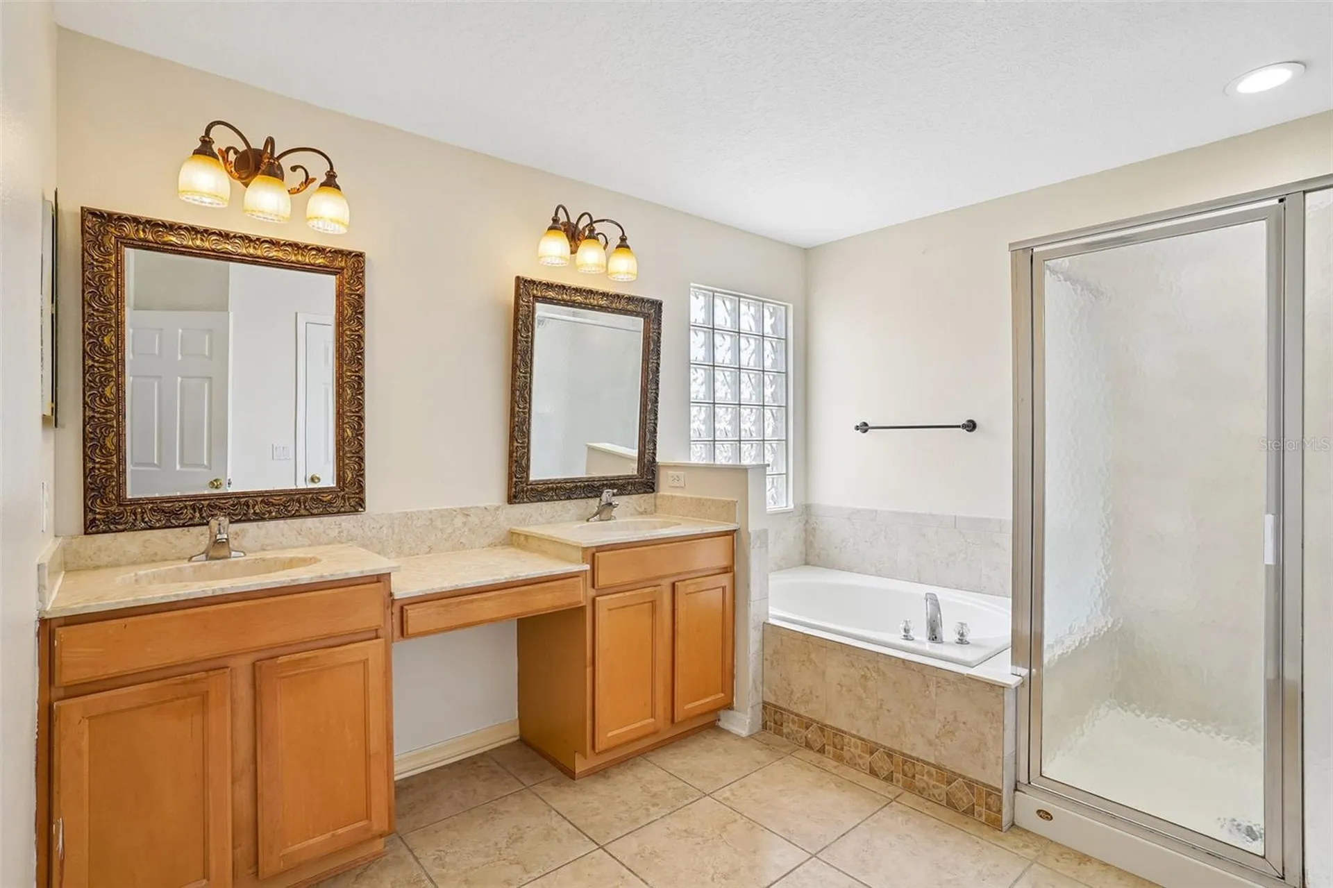 2331 Carnation Hill Court Orlando FL 32820