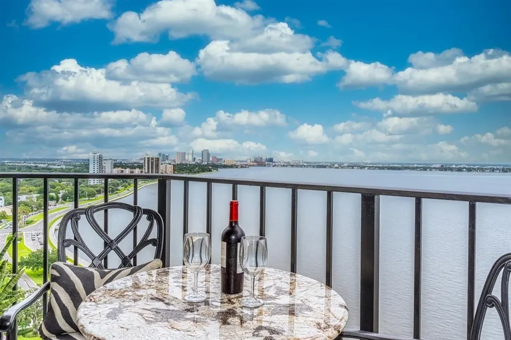 3301 Bayshore Boulevard Tampa FL 33629