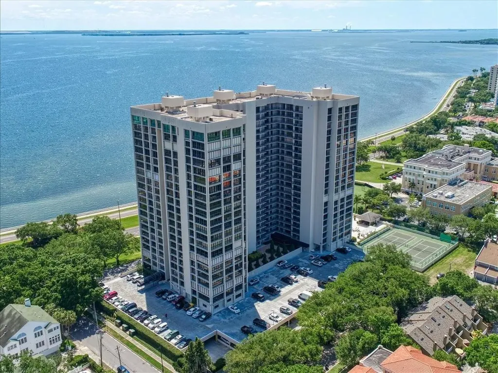 3301 Bayshore Boulevard Tampa FL 33629