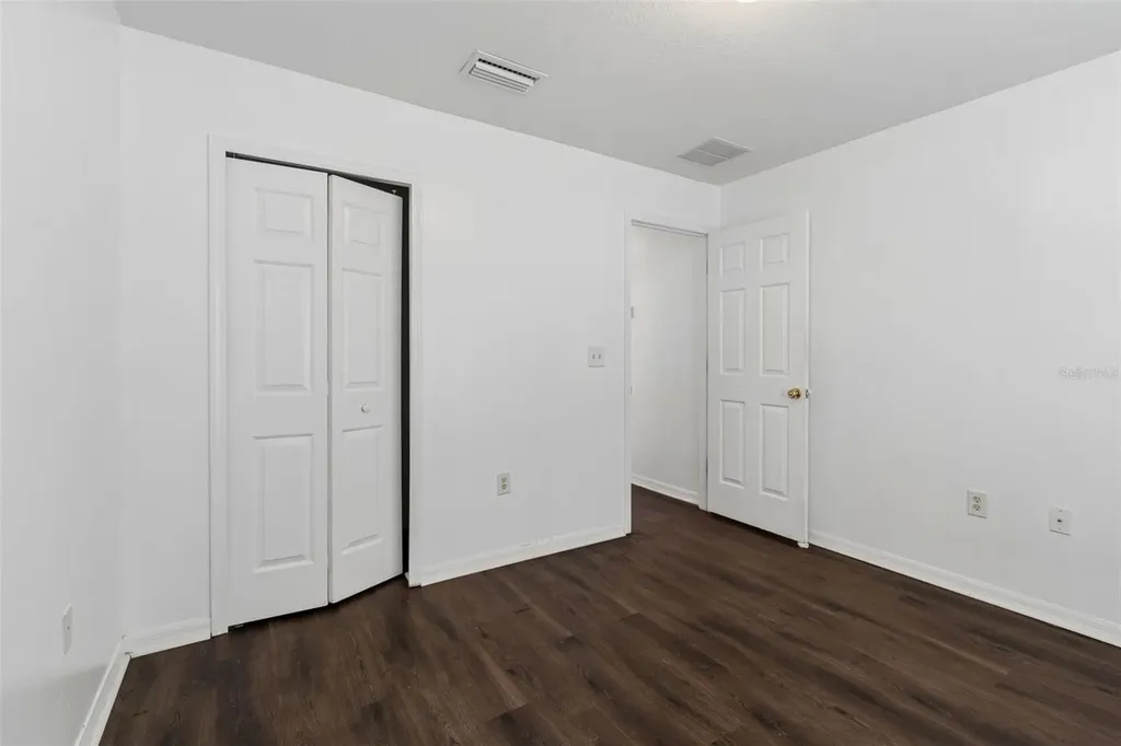 7643 Weehawken Drive Zephyrhills FL 33540
