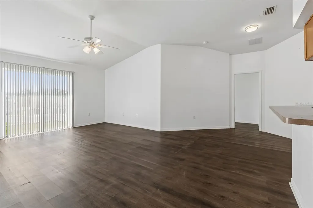 7643 Weehawken Drive Zephyrhills FL 33540