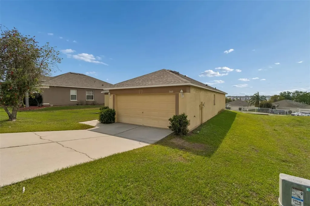7643 Weehawken Drive Zephyrhills FL 33540