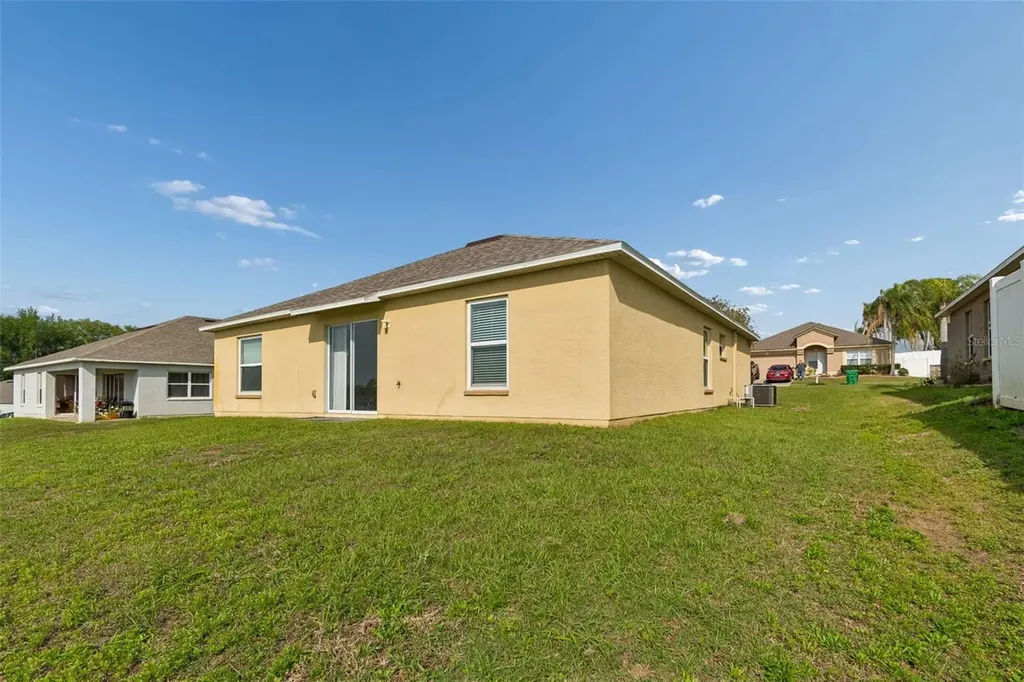 7643 Weehawken Drive Zephyrhills FL 33540